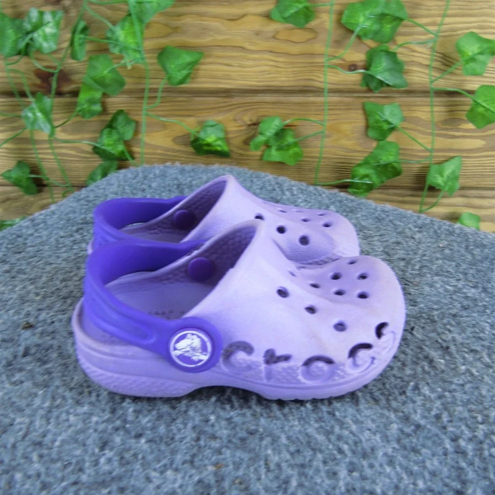 Crocs Girls Clog Perf Sz T 4-5‎ Medium Purple Synthetic Slip On